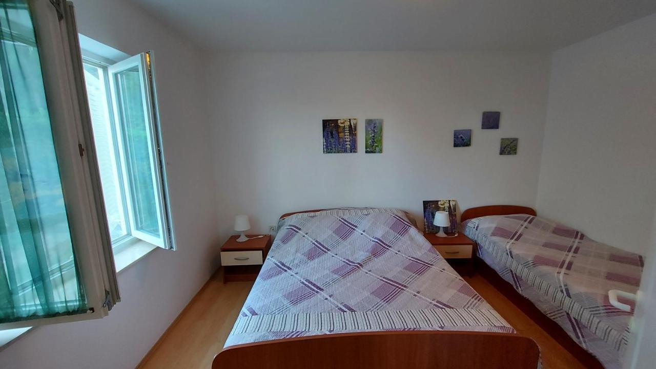 Apartmani Ban Омишаль Экстерьер фото
